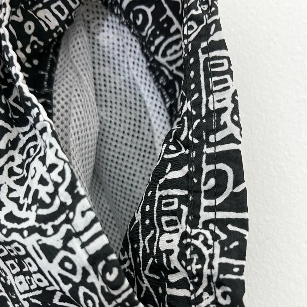 Nike Vintage Swim Shorts Black White Tribal Print Nylon Trunks Boys Large Retro